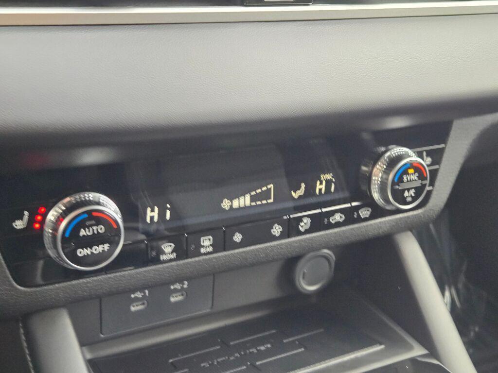 new 2026 Mitsubishi Outlander car, priced at $33,588