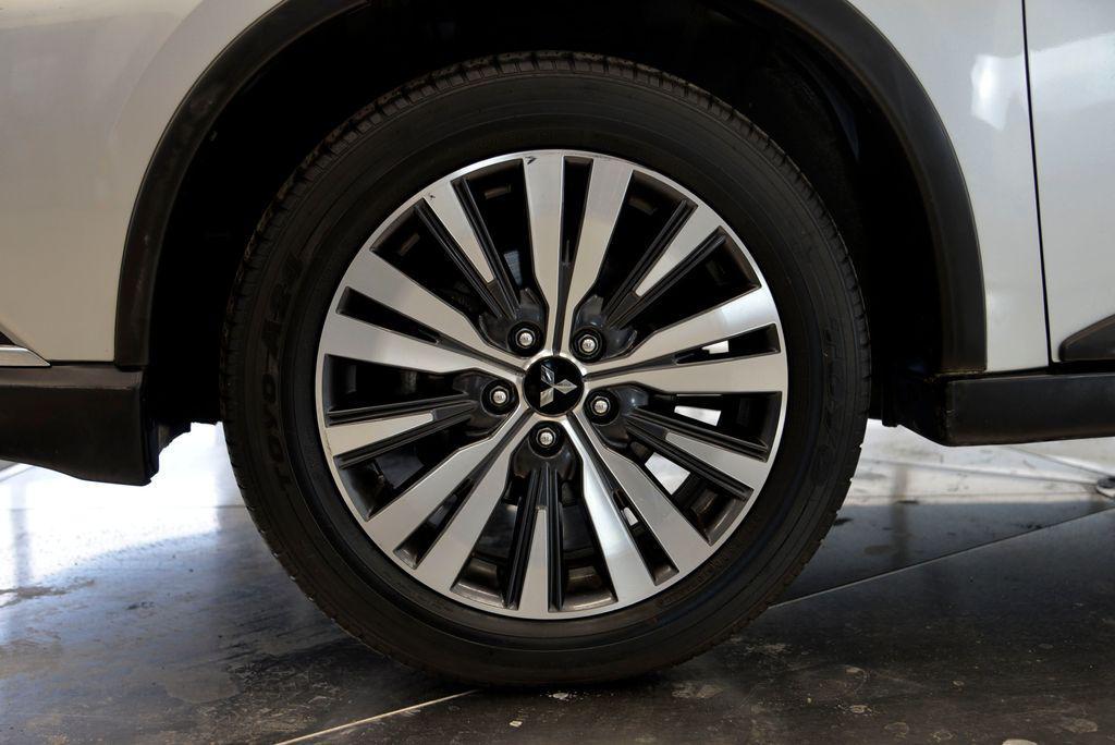 used 2020 Mitsubishi Outlander car, priced at $18,994