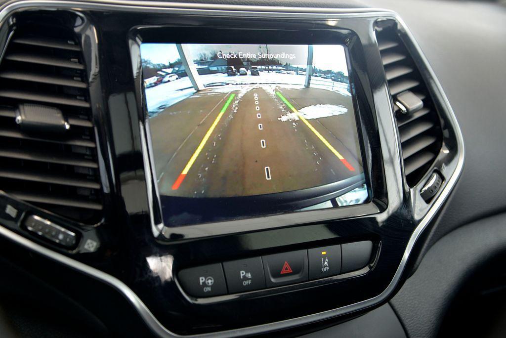 used 2021 Jeep Cherokee car, priced at $21,992