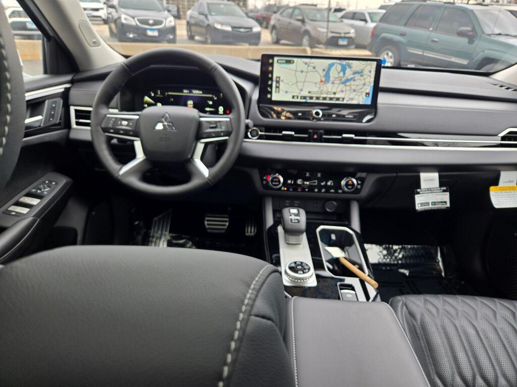 new 2026 Mitsubishi Outlander car, priced at $41,519