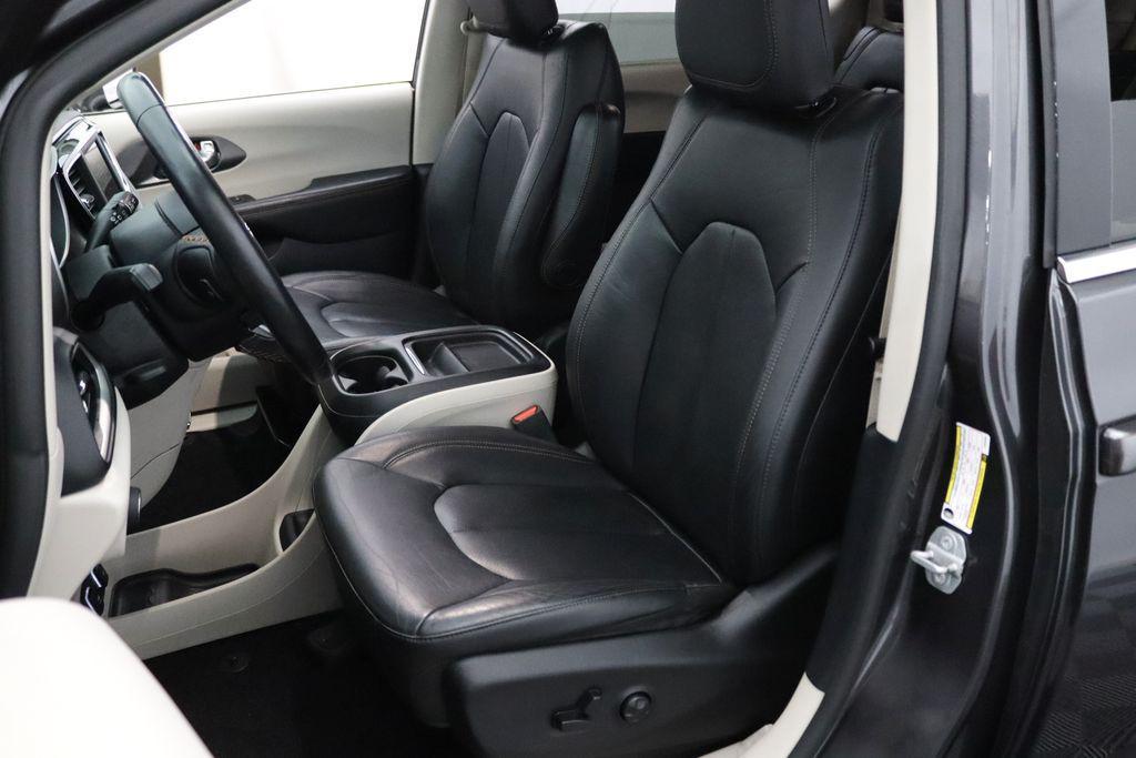 used 2020 Chrysler Pacifica car, priced at $18,312