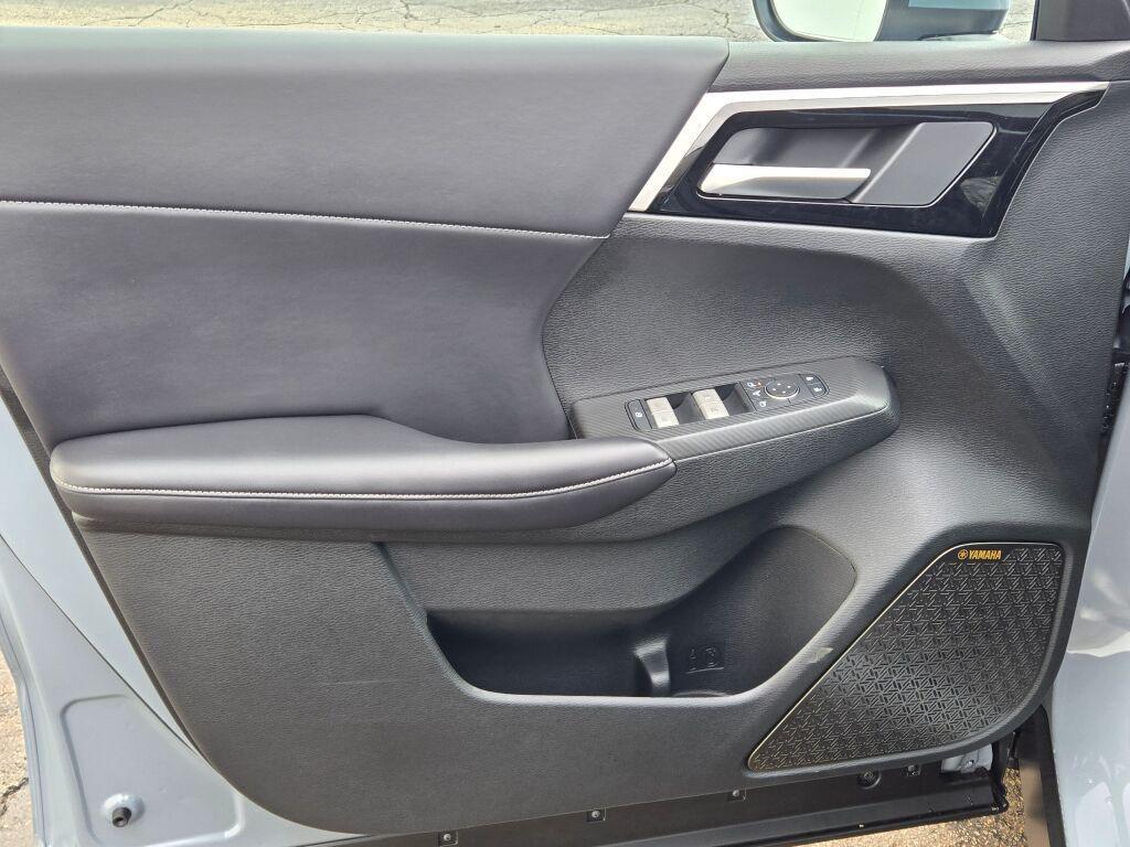 new 2026 Mitsubishi Outlander car, priced at $41,845