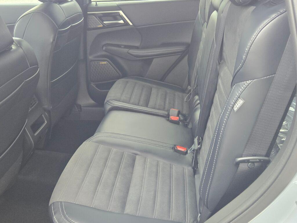 new 2026 Mitsubishi Outlander car, priced at $41,845