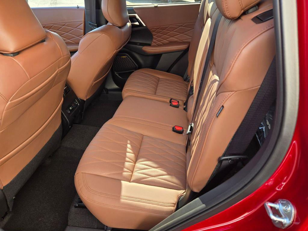 new 2026 Mitsubishi Outlander car, priced at $45,815