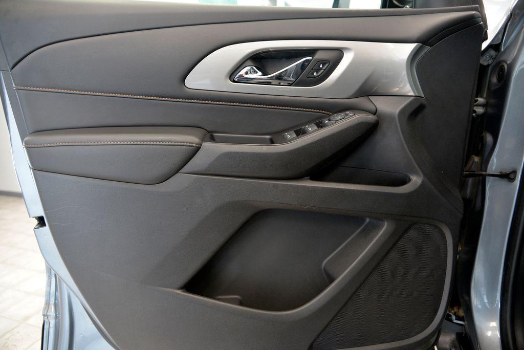 used 2019 Chevrolet Traverse car, priced at $19,373