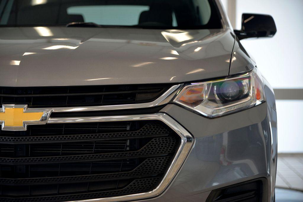 used 2019 Chevrolet Traverse car, priced at $19,373