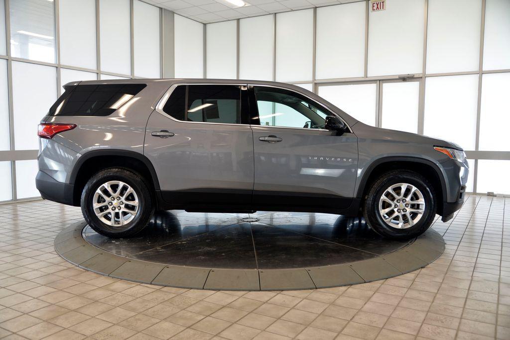 used 2019 Chevrolet Traverse car, priced at $19,373