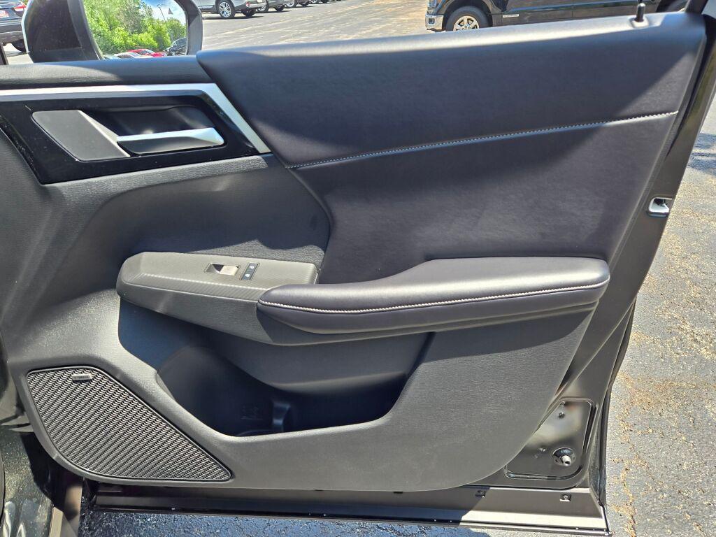 new 2026 Mitsubishi Outlander car, priced at $34,672