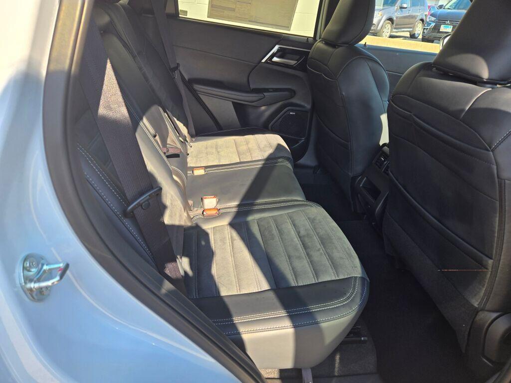 new 2026 Mitsubishi Outlander car, priced at $37,295