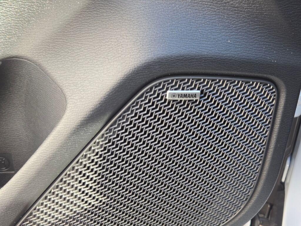 new 2026 Mitsubishi Outlander car, priced at $37,295