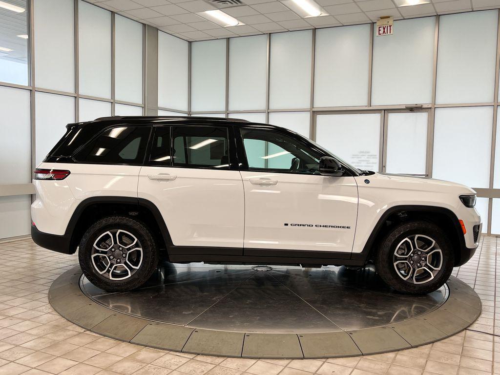 used 2022 Jeep Grand Cherokee 4xe car, priced at $28,967