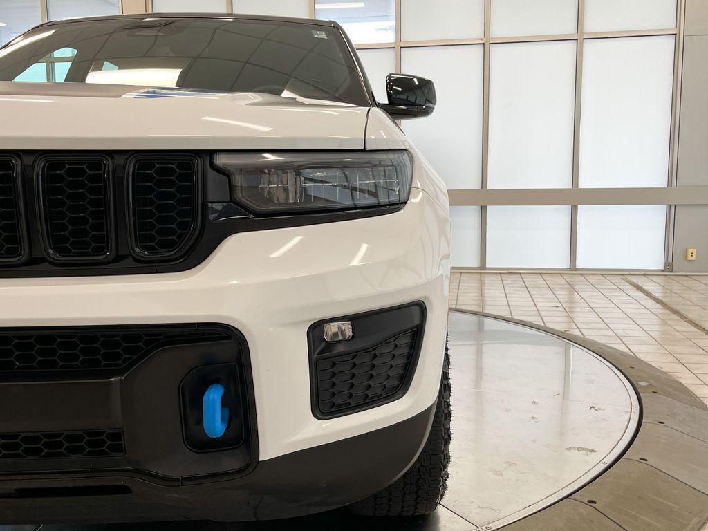 used 2022 Jeep Grand Cherokee 4xe car, priced at $28,967