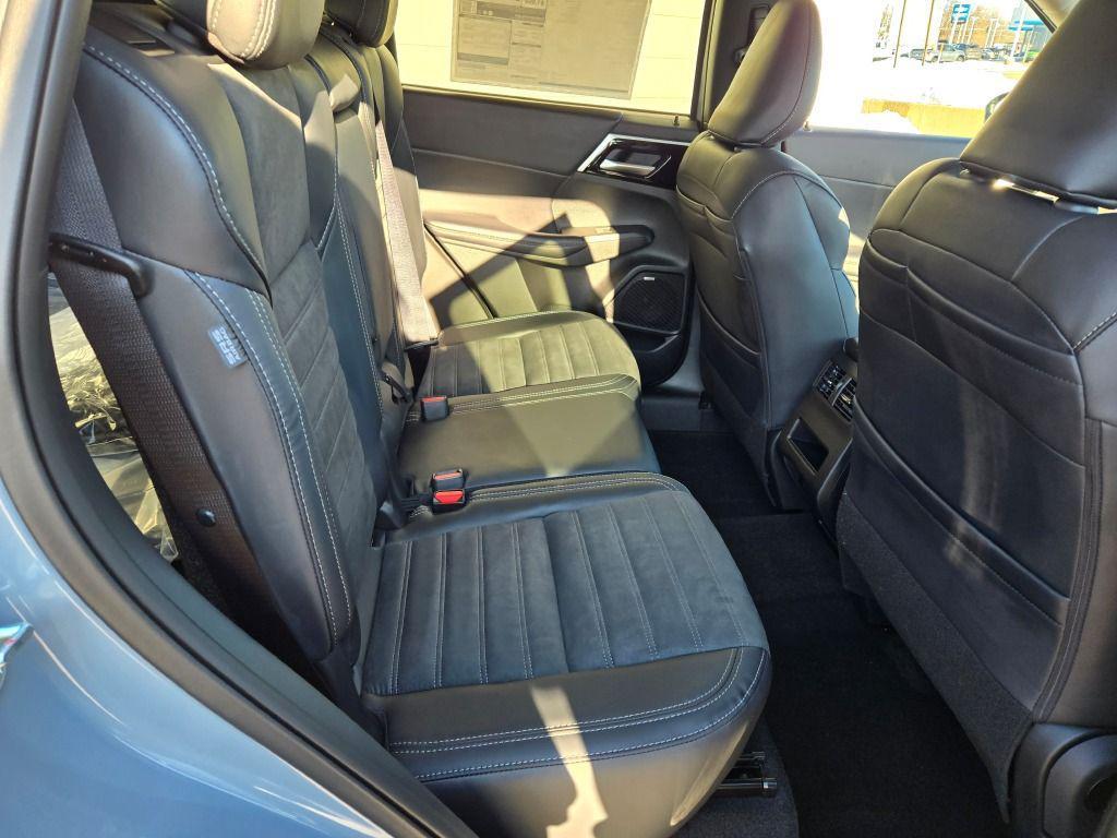 new 2026 Mitsubishi Outlander car, priced at $42,350