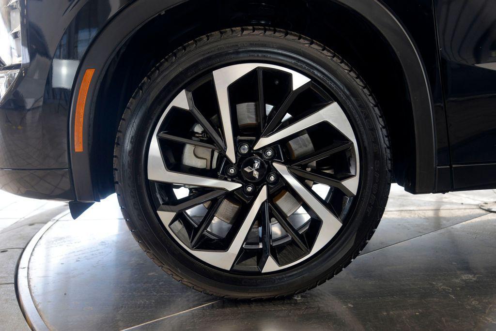 used 2022 Mitsubishi Outlander car, priced at $23,903