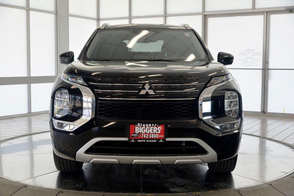used 2022 Mitsubishi Outlander car, priced at $23,903