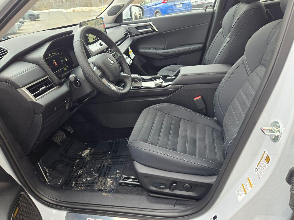 new 2026 Mitsubishi Outlander car, priced at $40,802