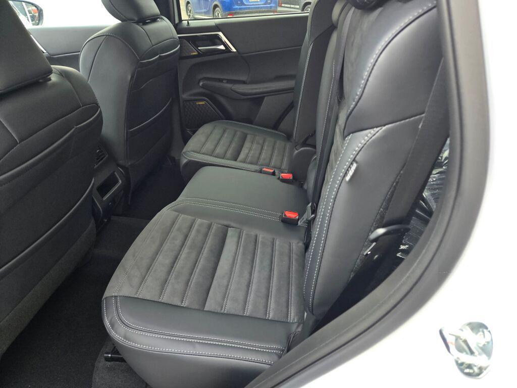 new 2026 Mitsubishi Outlander car, priced at $40,802