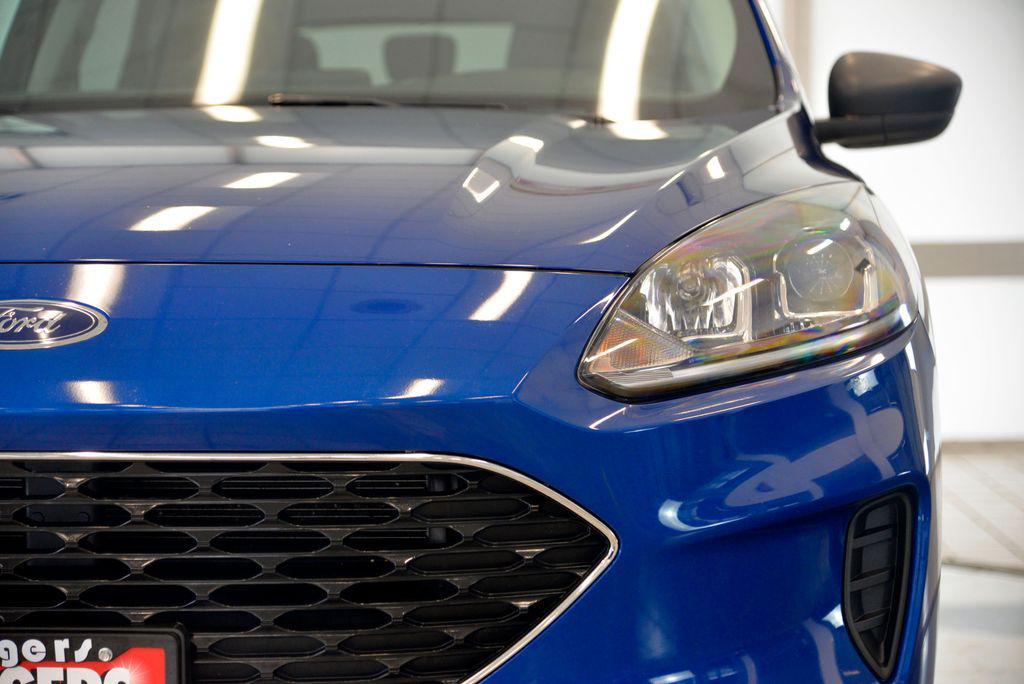 used 2022 Ford Escape car, priced at $15,372