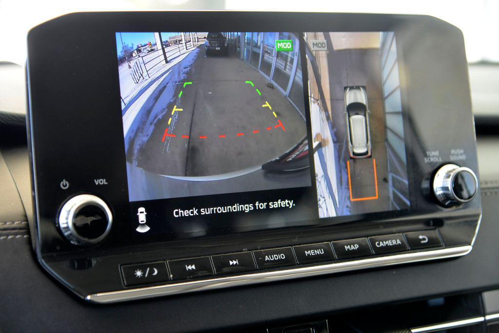 used 2023 Mitsubishi Outlander car, priced at $20,900