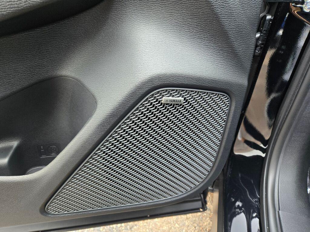 new 2026 Mitsubishi Outlander car, priced at $35,056