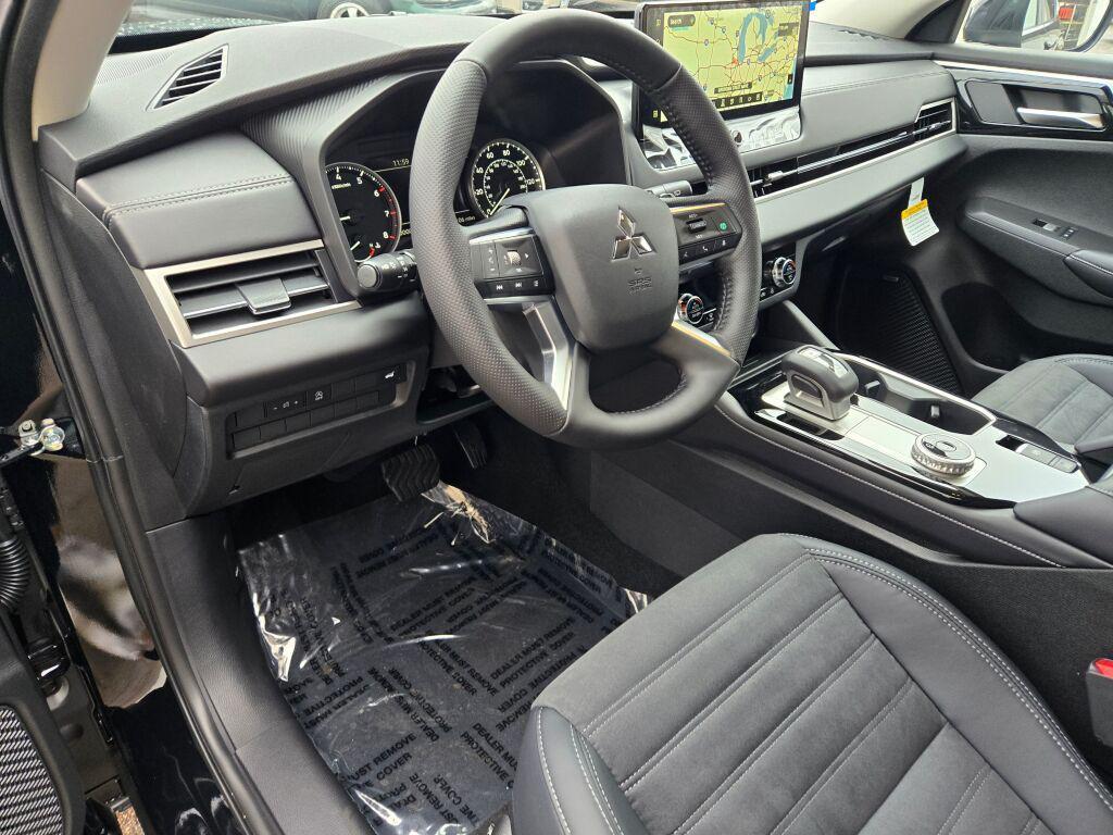 new 2026 Mitsubishi Outlander car, priced at $35,056