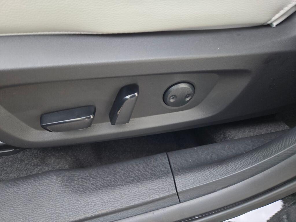 new 2026 Mitsubishi Outlander car, priced at $40,028