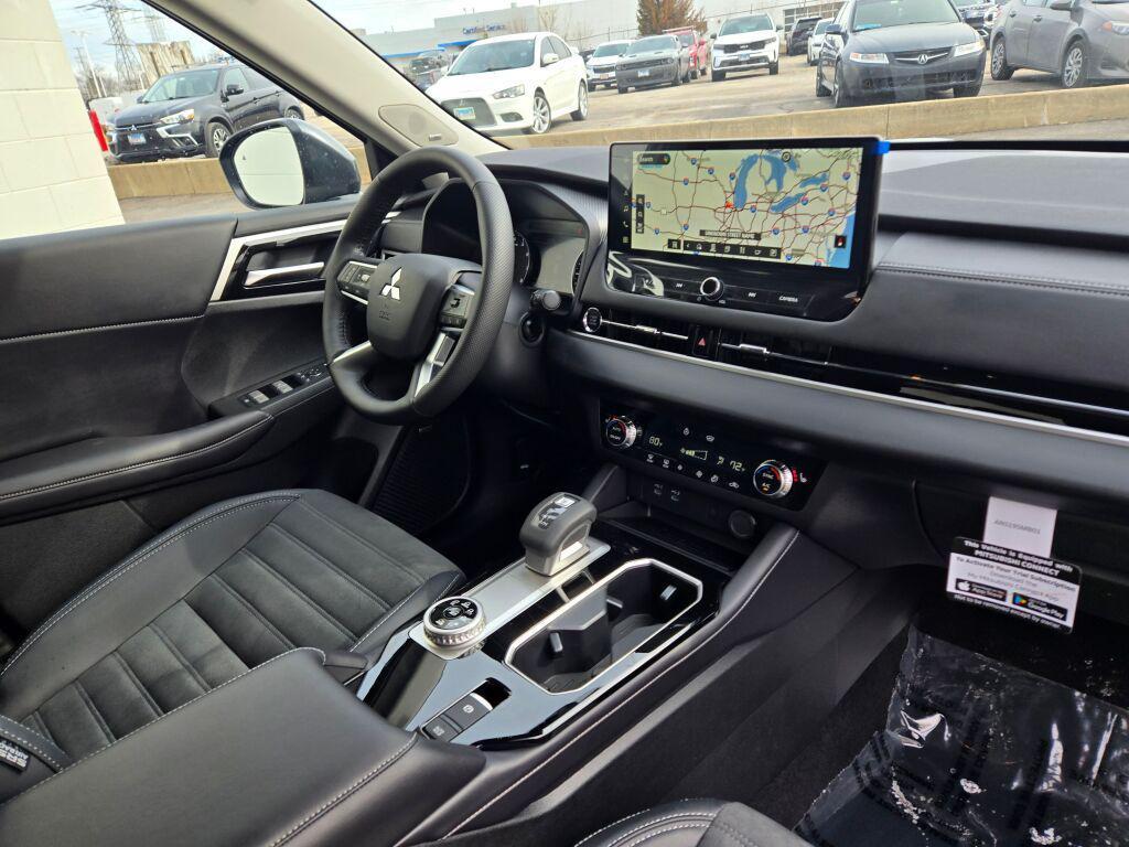 new 2026 Mitsubishi Outlander car, priced at $40,428
