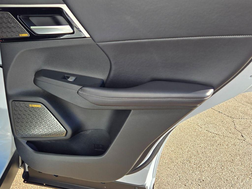 new 2025 Mitsubishi Outlander car, priced at $35,596