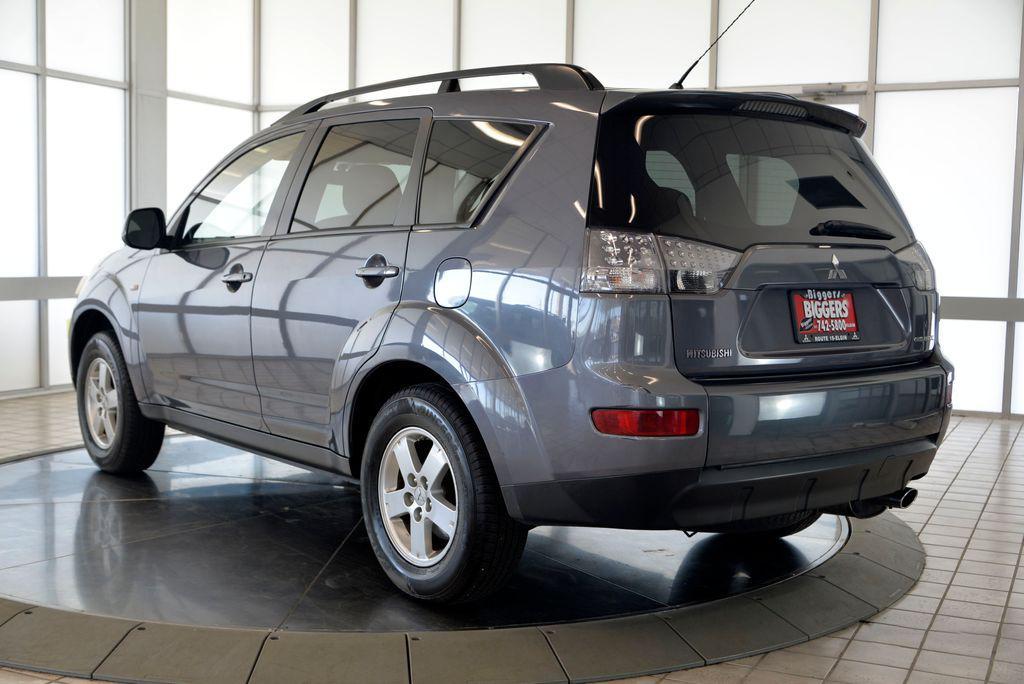 used 2008 Mitsubishi Outlander car, priced at $6,500