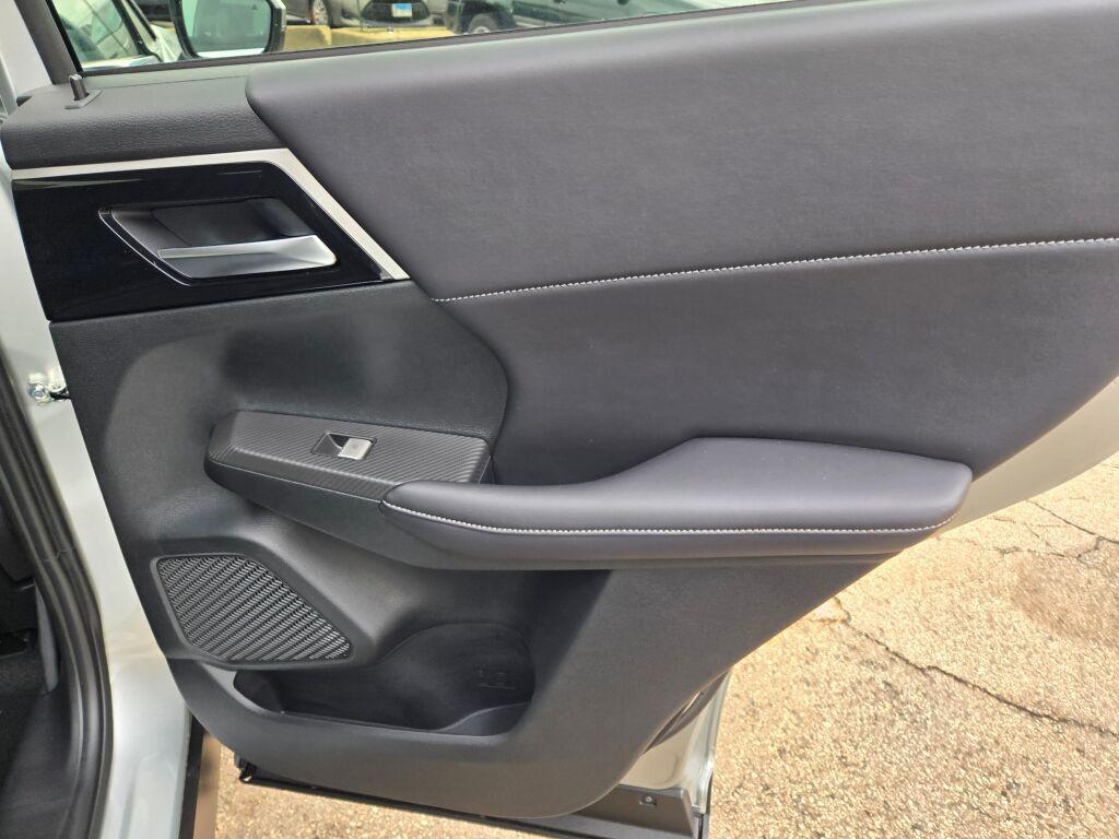 new 2025 Mitsubishi Outlander PHEV car, priced at $41,057