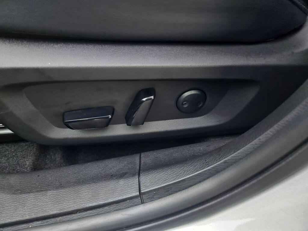 new 2025 Mitsubishi Outlander PHEV car, priced at $41,057