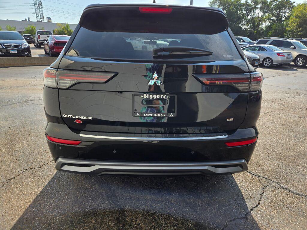 new 2025 Mitsubishi Outlander car, priced at $33,635