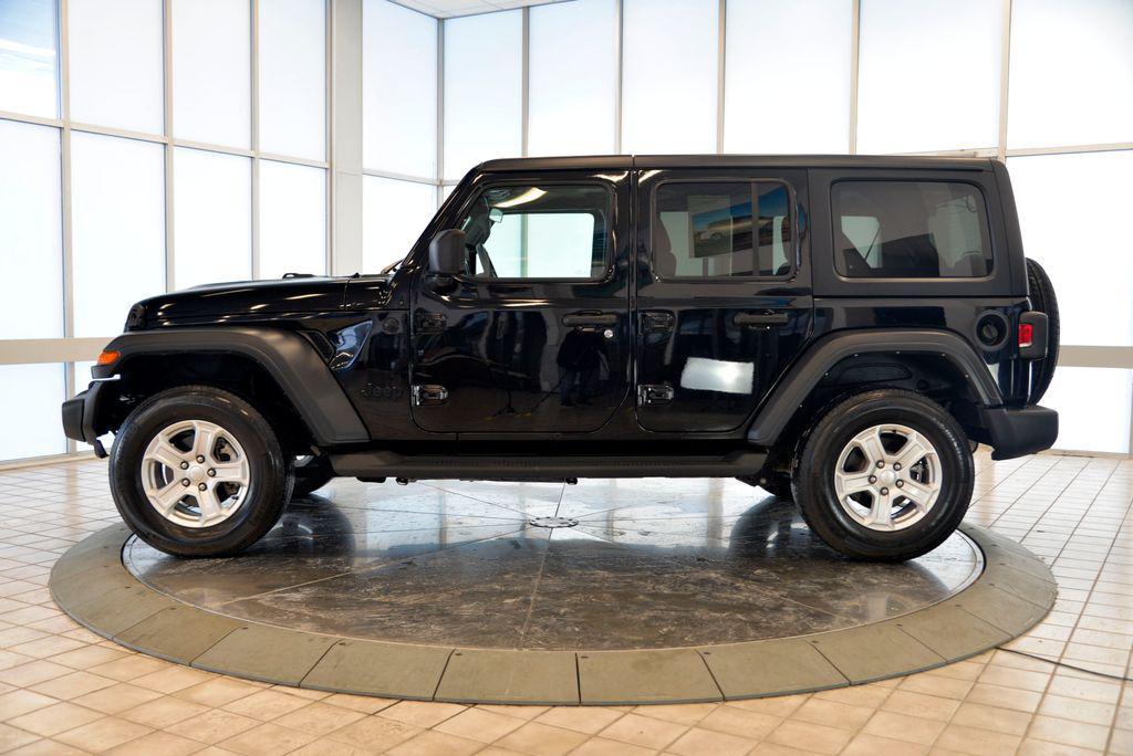 used 2021 Jeep Wrangler Unlimited car, priced at $26,972