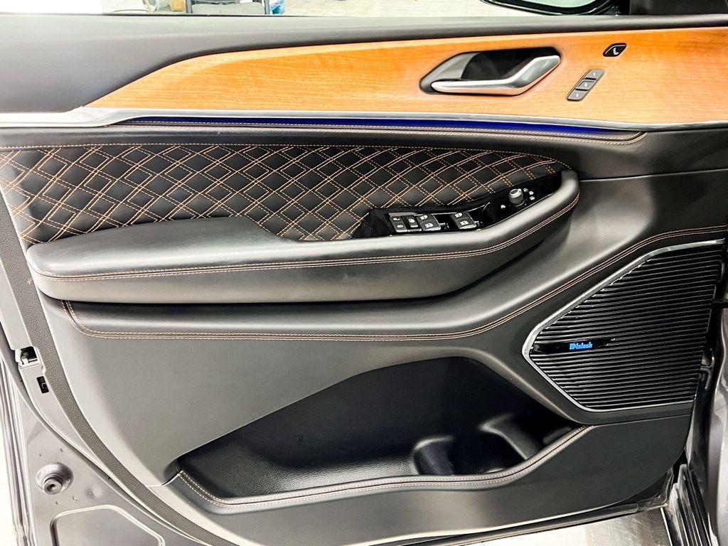 used 2022 Jeep Grand Cherokee 4xe car, priced at $29,431