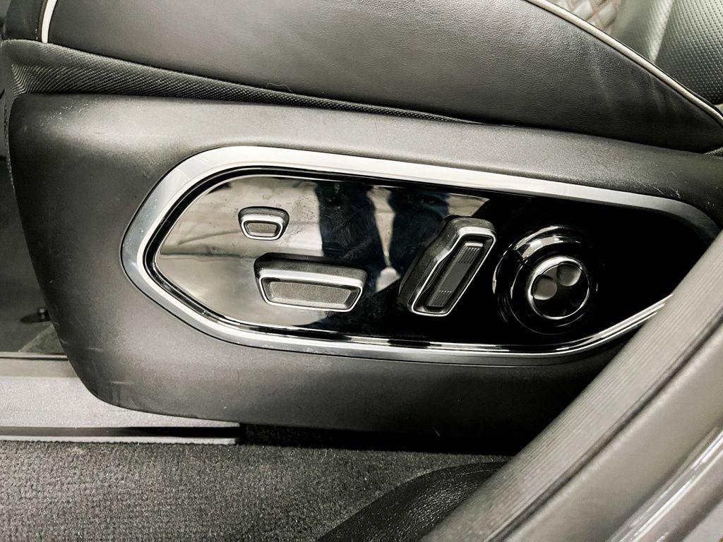 used 2022 Jeep Grand Cherokee 4xe car, priced at $29,431