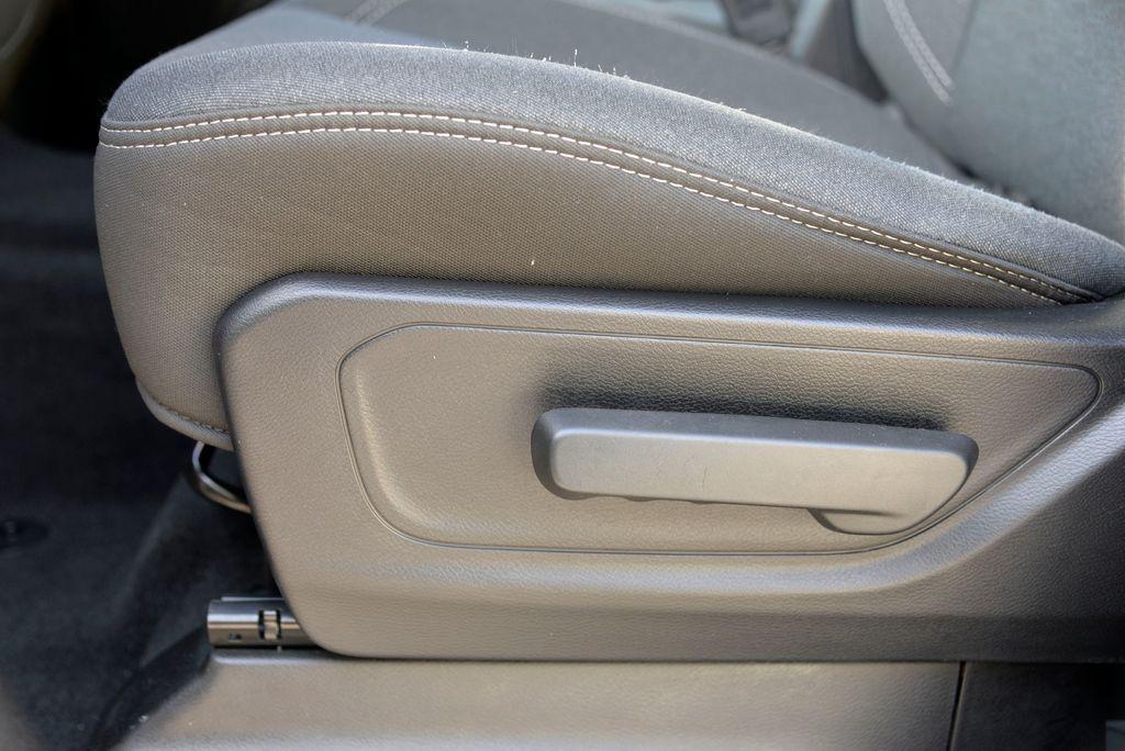 used 2025 Ram 1500 car, priced at $42,960