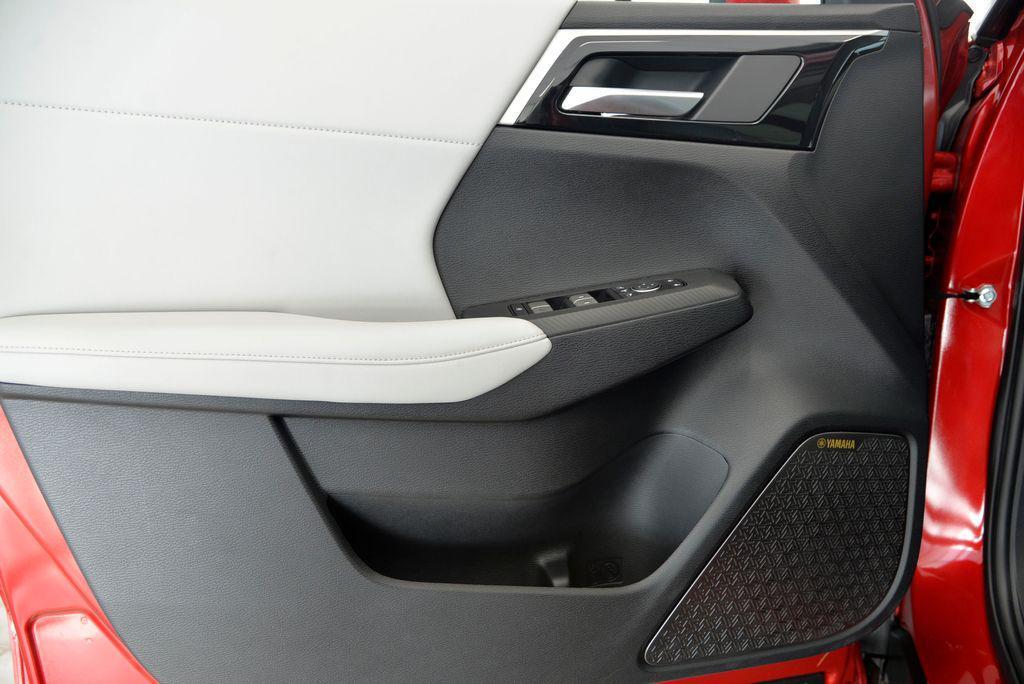 used 2025 Mitsubishi Outlander car, priced at $29,635