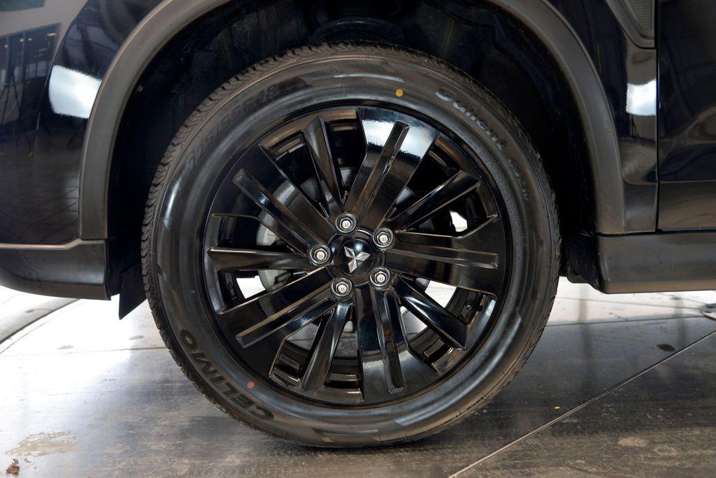 used 2025 Mitsubishi Outlander Sport car, priced at $22,896