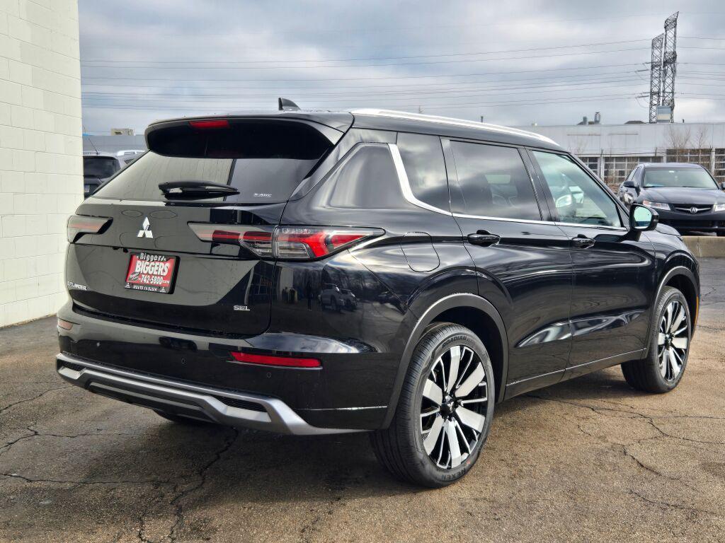 new 2026 Mitsubishi Outlander car, priced at $43,180