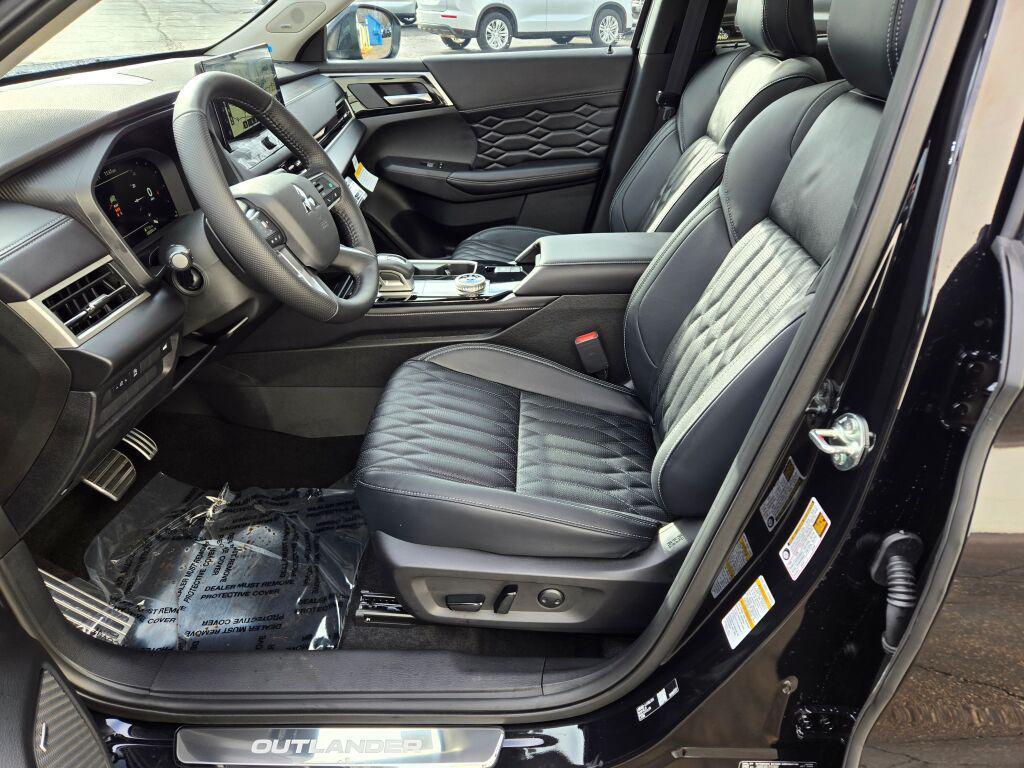 new 2026 Mitsubishi Outlander car, priced at $43,180