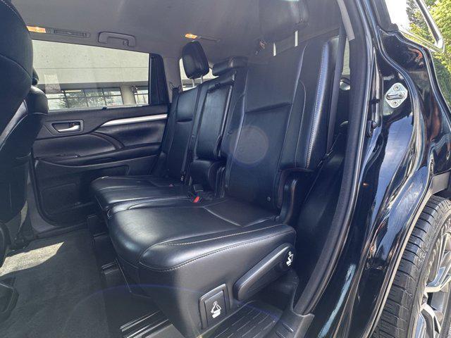 used 2016 Toyota Highlander car, priced at $21,988