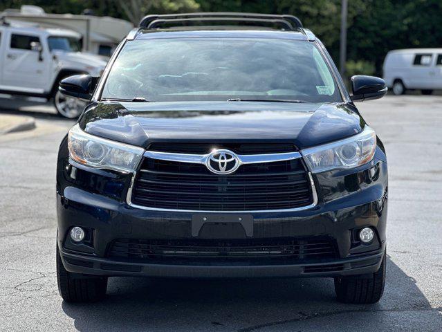 used 2016 Toyota Highlander car, priced at $21,988
