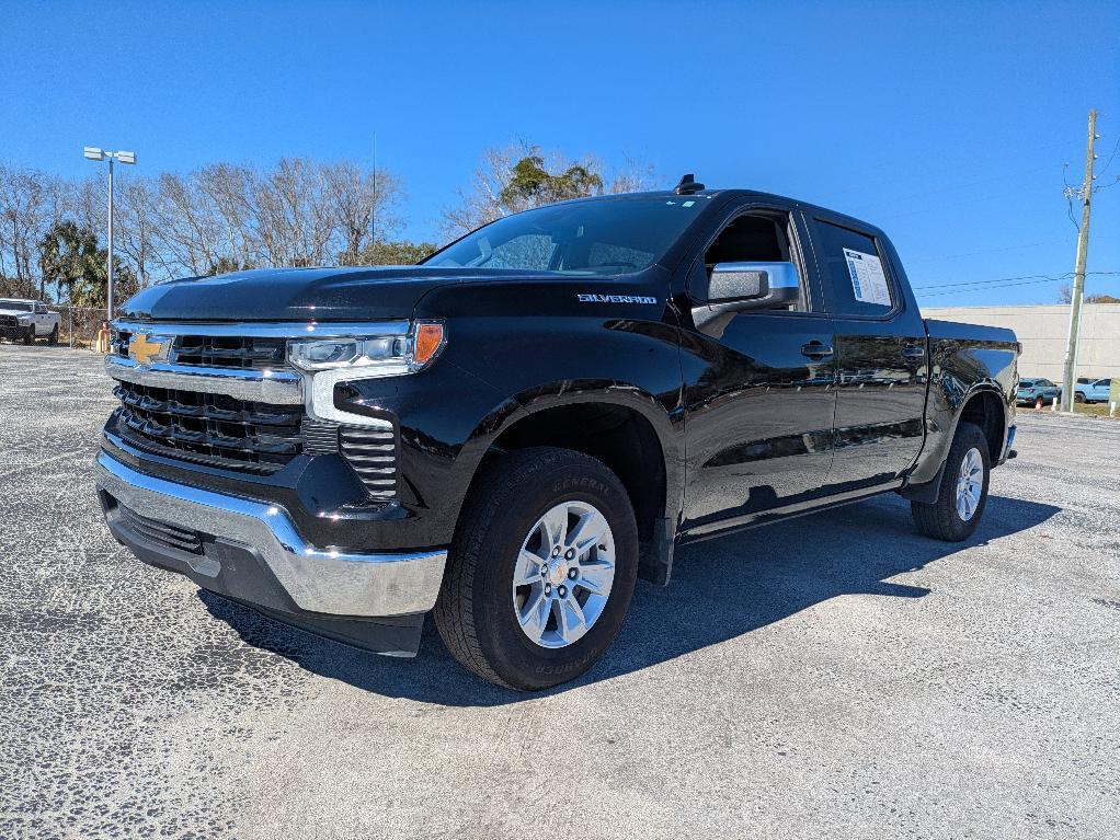 used 2025 Chevrolet Silverado 1500 car, priced at $35,999