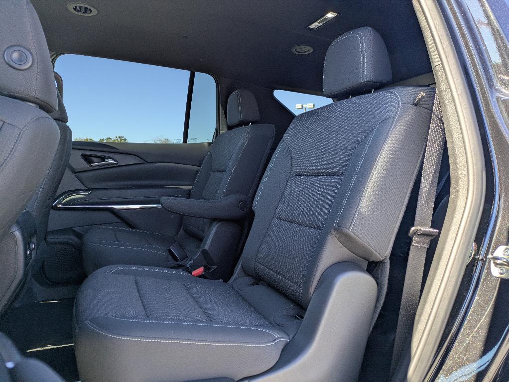 used 2025 Chevrolet Traverse car, priced at $34,746