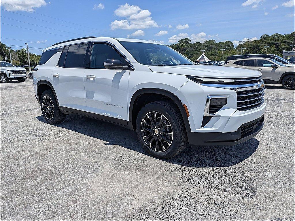 new 2026 Chevrolet Traverse car, priced at $43,945