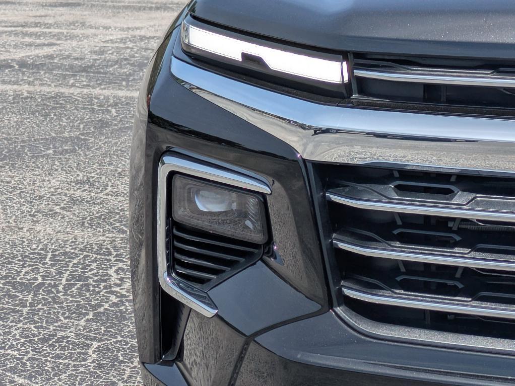 new 2026 Chevrolet Traverse car, priced at $41,445