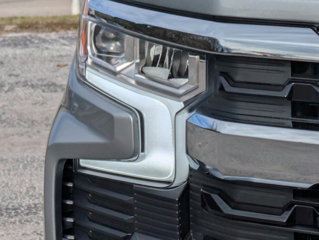 new 2026 Chevrolet Silverado 1500 car, priced at $52,615