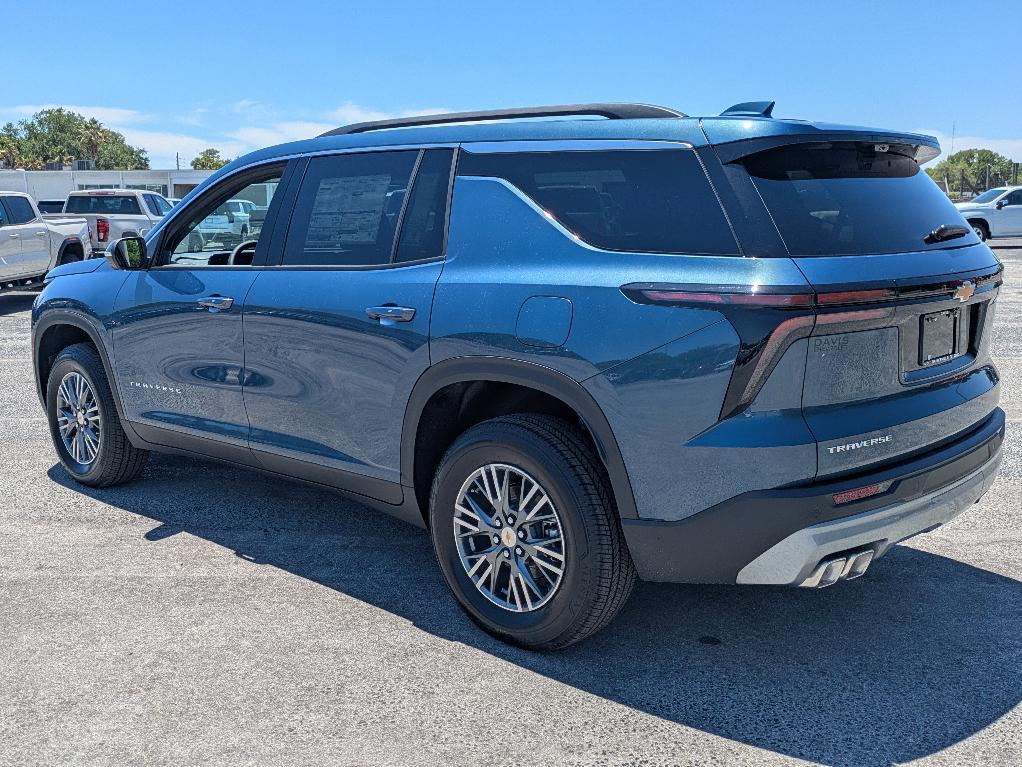 new 2026 Chevrolet Traverse car, priced at $41,445