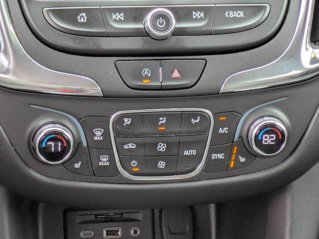 used 2022 Chevrolet Equinox car, priced at $17,995