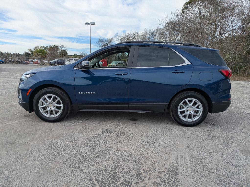 used 2022 Chevrolet Equinox car, priced at $17,995